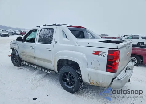 2013 Chevrolet Avalanche Lt z USA, uszkodzony, nr VIN 3GNTKFE75DG102516